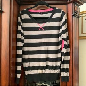 y2k t/o lightweight striped pullover sweater sz XL Black Gray Pink elbow patches